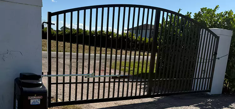 Driveway Fence Repair Noblesville